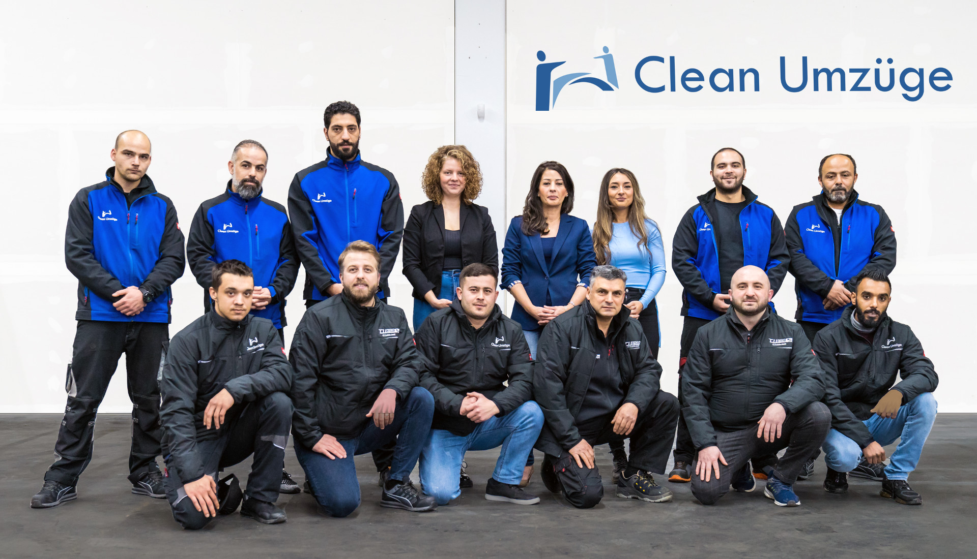 Team picture front view Clean Removals Nuremberg